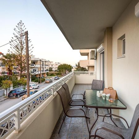 Bon Bonheur Apartments Rhodes City ภายนอก รูปภาพ