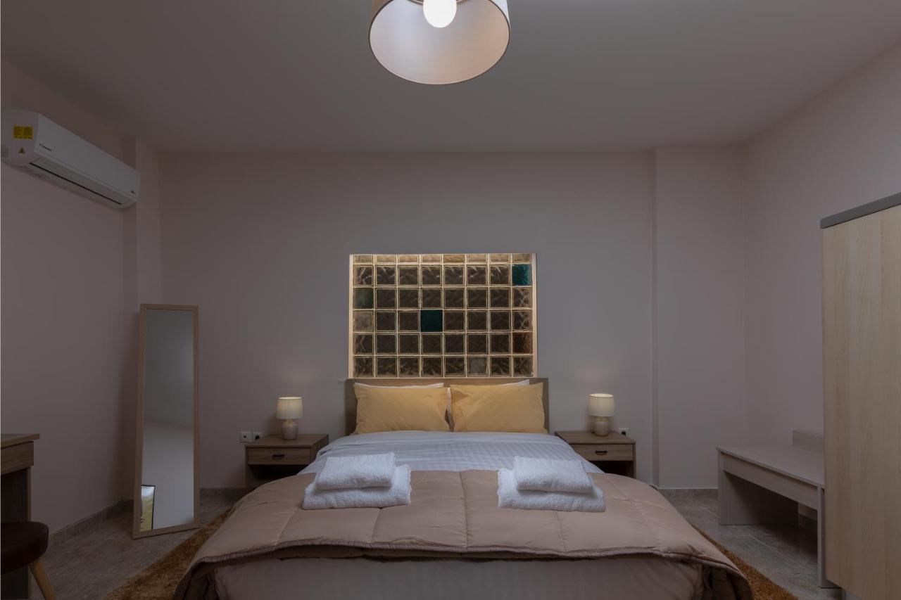 Bon Bonheur Apartments Rhodes City ภายนอก รูปภาพ